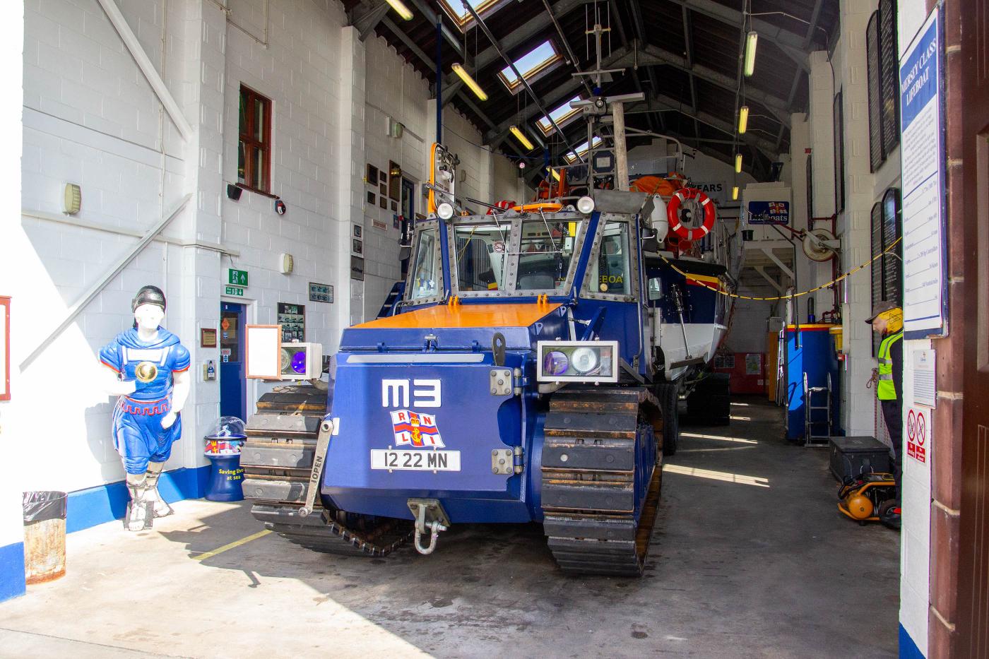 Talus MB-H amphibious tractor